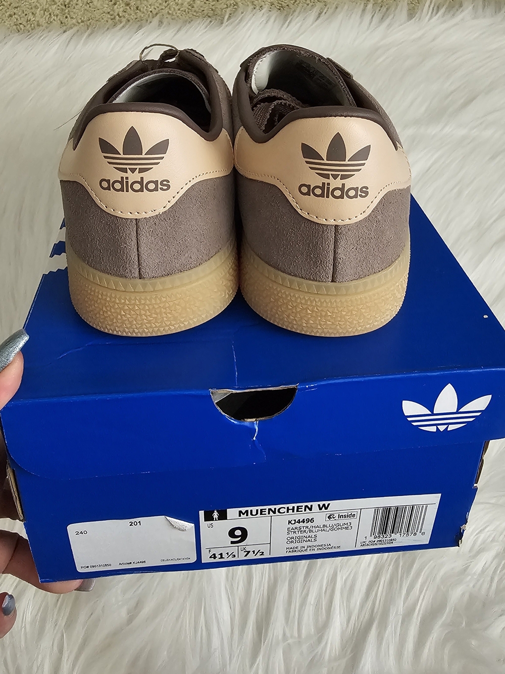 Adidas Munchen sneakers in Earth Strata Halo Blush Gum - Picture 3 of 4